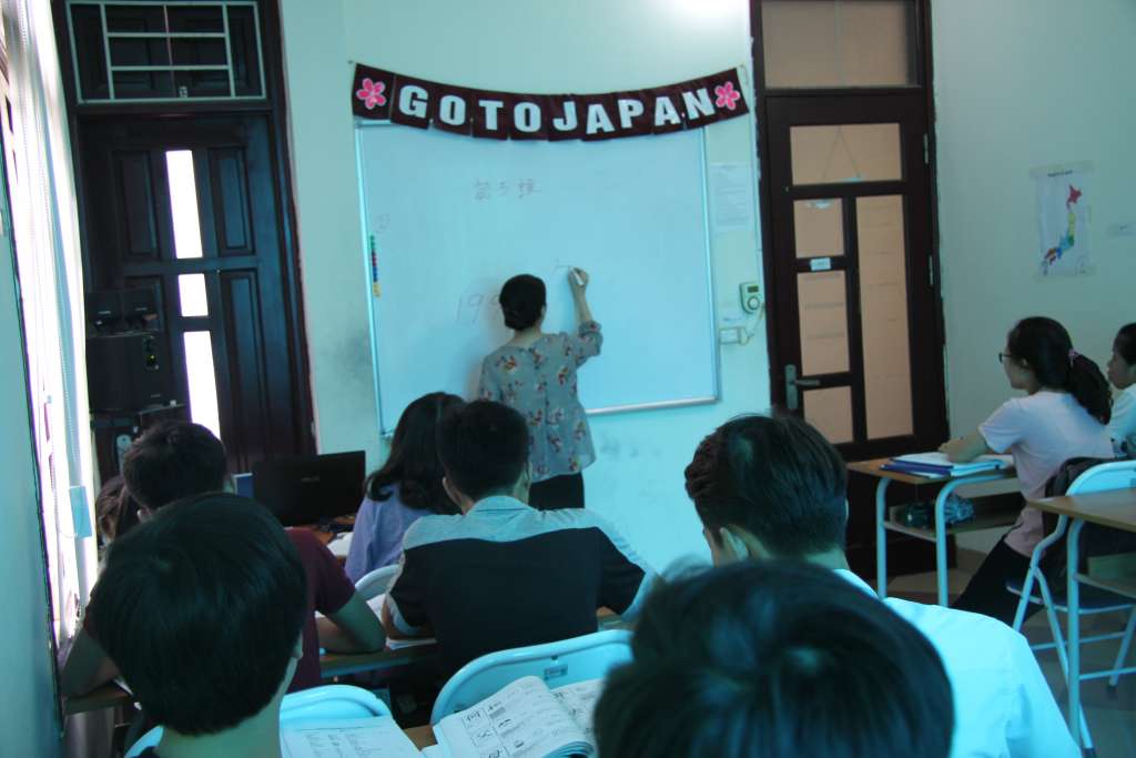 khai giảng lớp tiếng Nhật du học